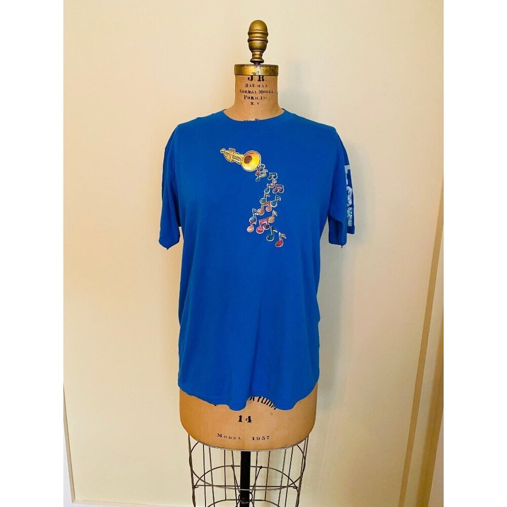 Vintage 1970s XL Glittery Iron-on Transfer T-Shirt with Trumpet and Music Notes